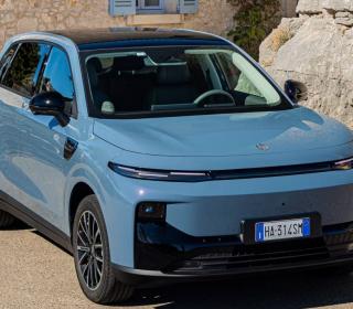 Leapmotor B10: un crossover electric compact cu ambițiile unui SUV mare