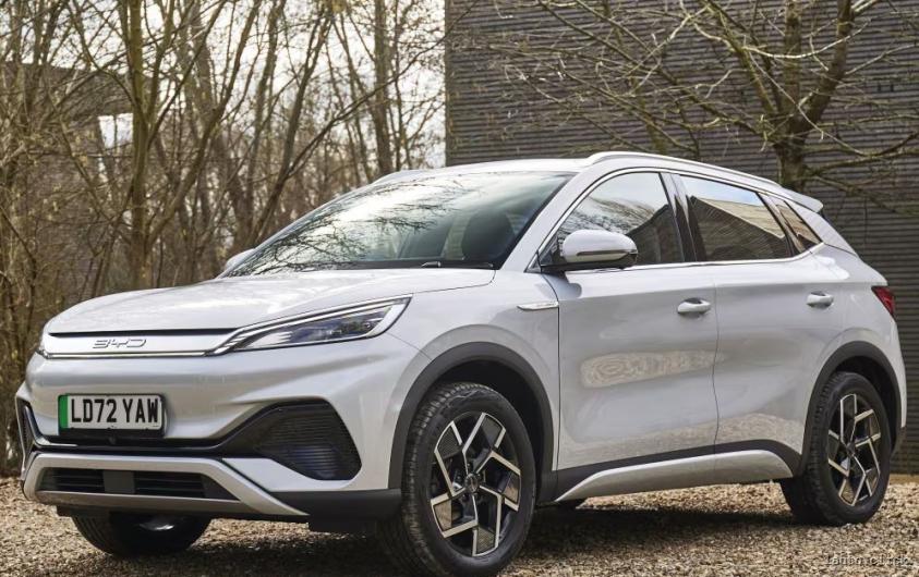 Crossover electric compact BYD Atto 3